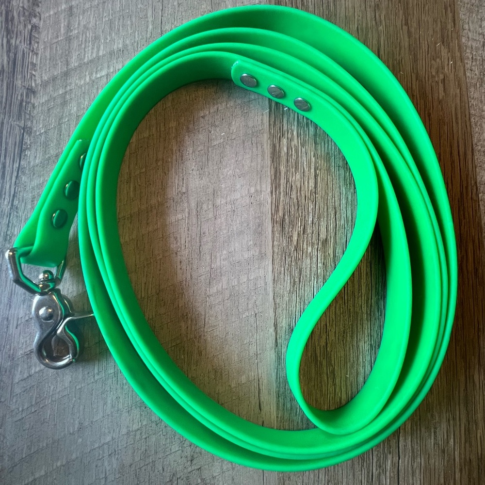 6.5 foot neon green biothane dog leash
